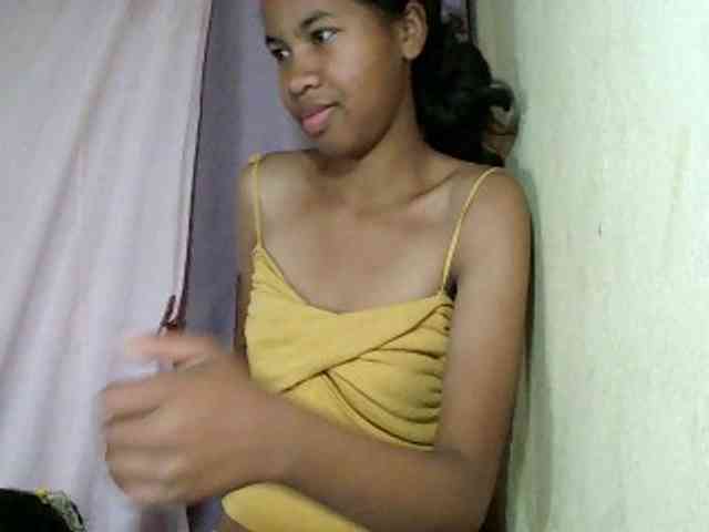 ginah7 webcam