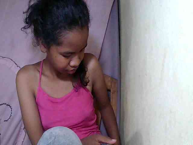 ginah7 webcam