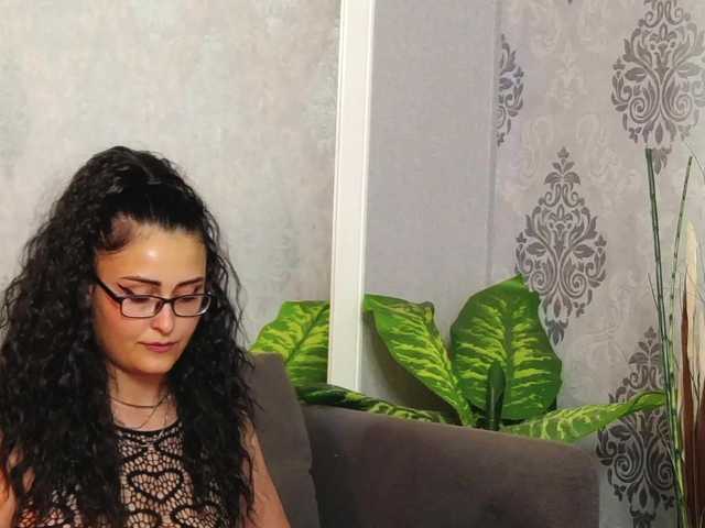 CassiaGates live cam on BongaCams