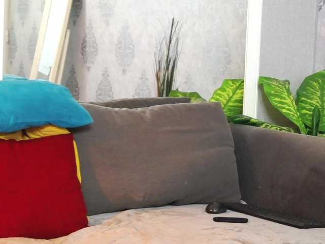 CassiaGates live cam on BongaCams