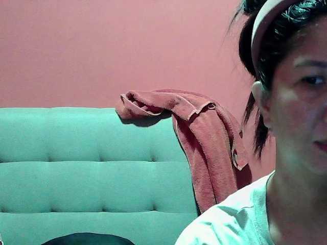 SweeetCum live cam on BongaCams