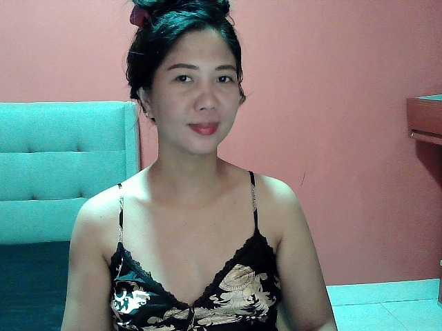 SweeetCum live webcam show