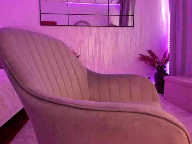 Olivia-Rimes webcam