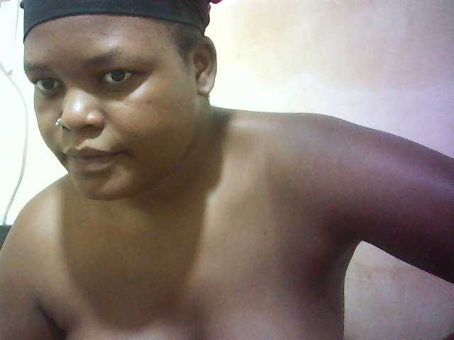 Prettydoll5 live cam on BongaCams