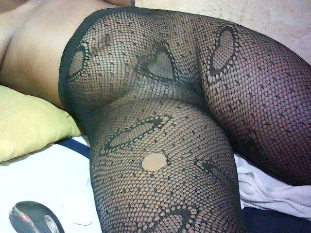 Prettydoll5 live cam on BongaCams