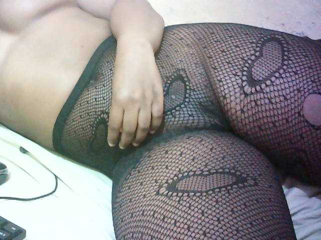 Prettydoll5 live cam on BongaCams