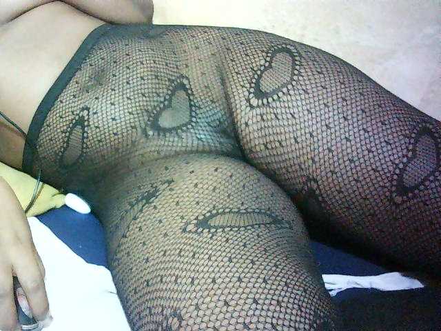 Prettydoll5 live cam on BongaCams