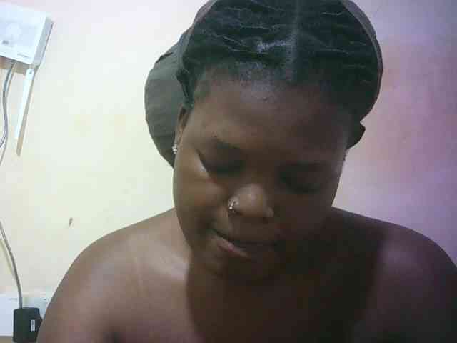 Prettydoll5 webcam
