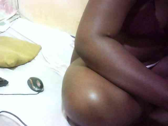 Prettydoll5 webcam
