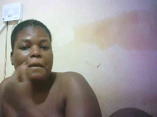 Prettydoll5 webcam