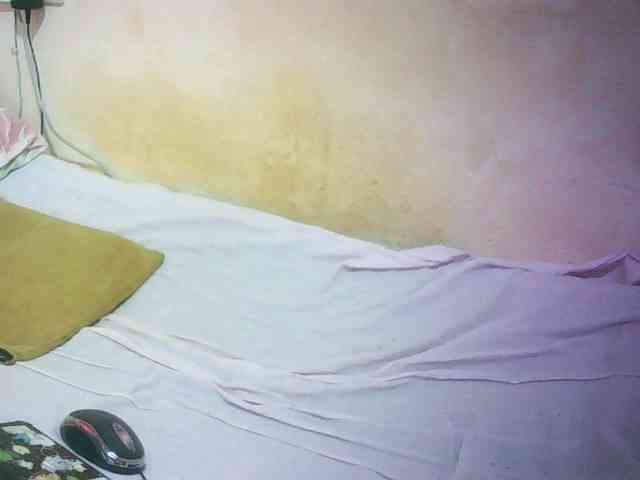 Prettydoll5 webcam