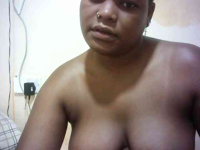 Prettydoll5 webcam