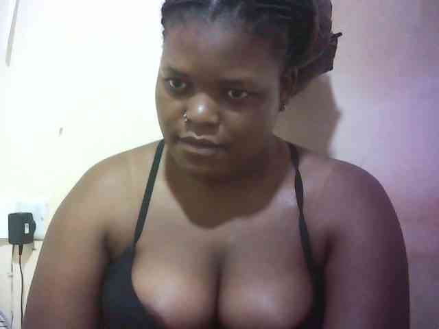 Prettydoll5 webcam