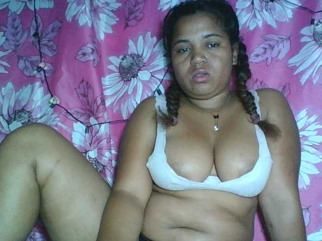 Beauty-Boobs live webcam show