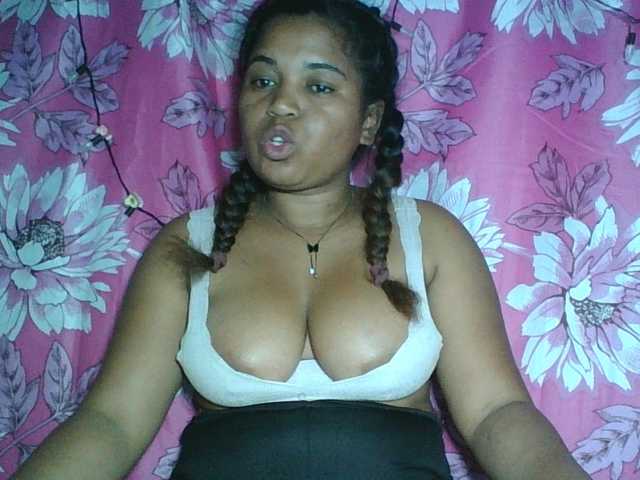 Beauty-Boobs live cam on BongaCams