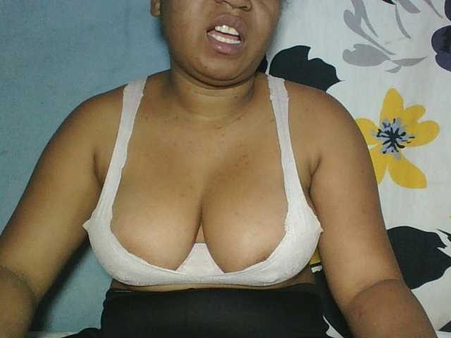 Beauty-Boobs live cam on BongaCams