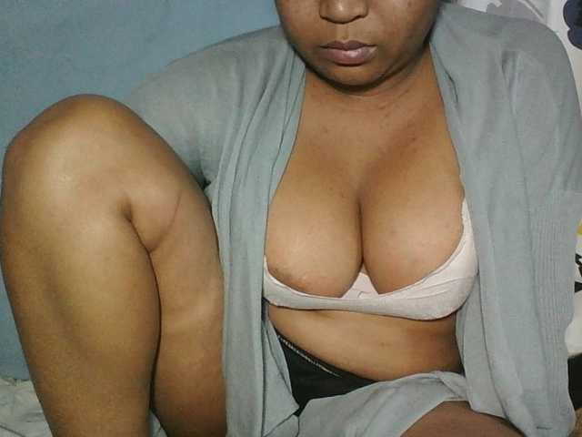 Beauty-Boobs live cam on BongaCams