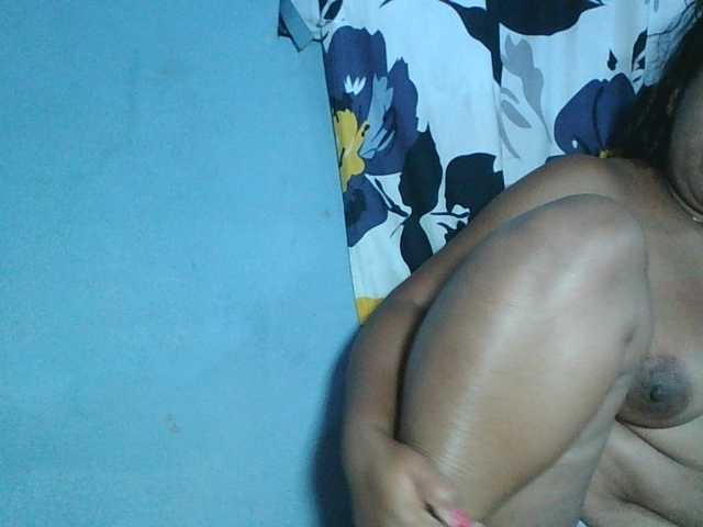 Beauty-Boobs live cam on BongaCams