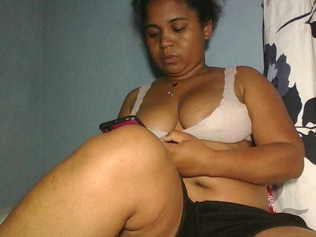 Beauty-Boobs live webcam show