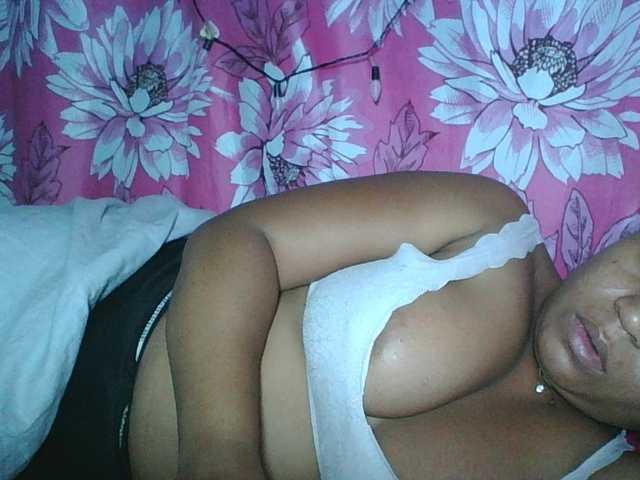 Beauty-Boobs cam en directo en BongaCams
