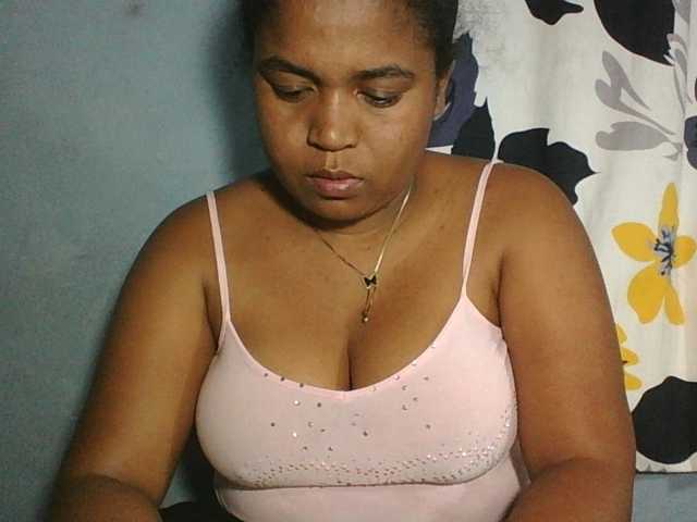 Beauty-Boobs live cam preview