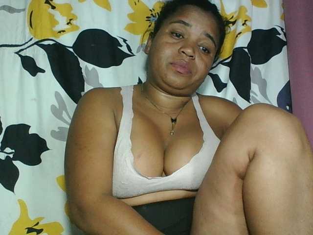 Beauty-Boobs live webcam show