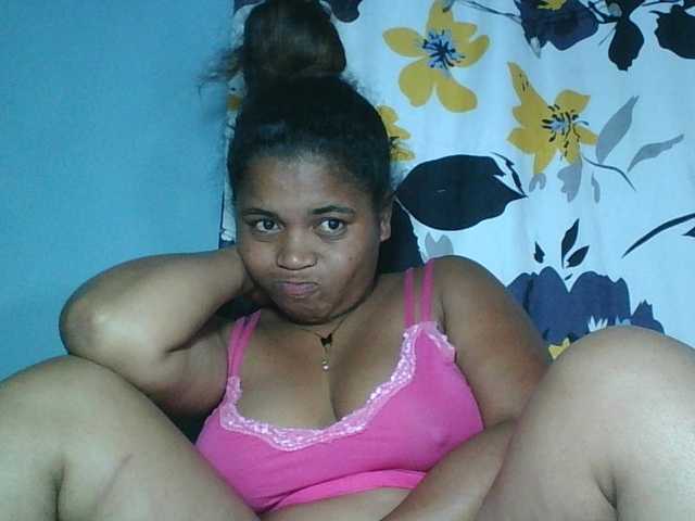 Beauty-Boobs live webcam show