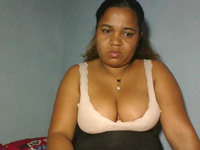 Beauty-Boobs live webcam show