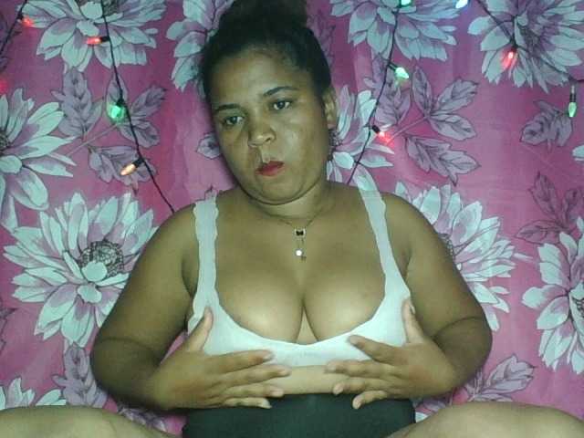Beauty-Boobs live cam on BongaCams