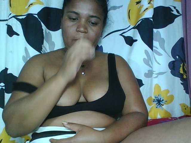 Beauty-Boobs live webcam show