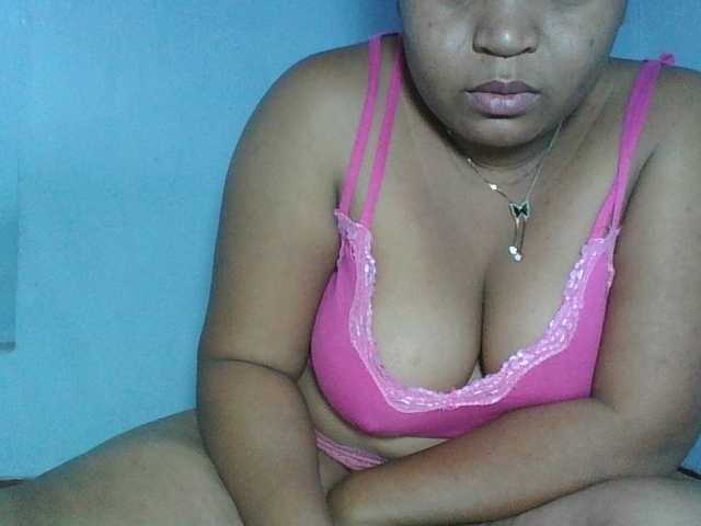 Beauty-Boobs live webcam show