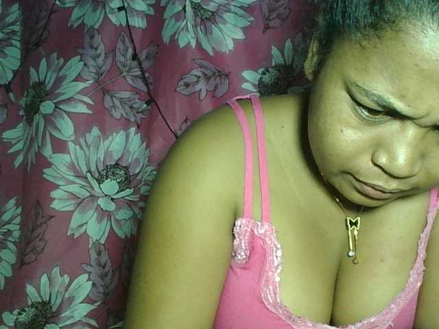 Beauty-Boobs live cam on BongaCams