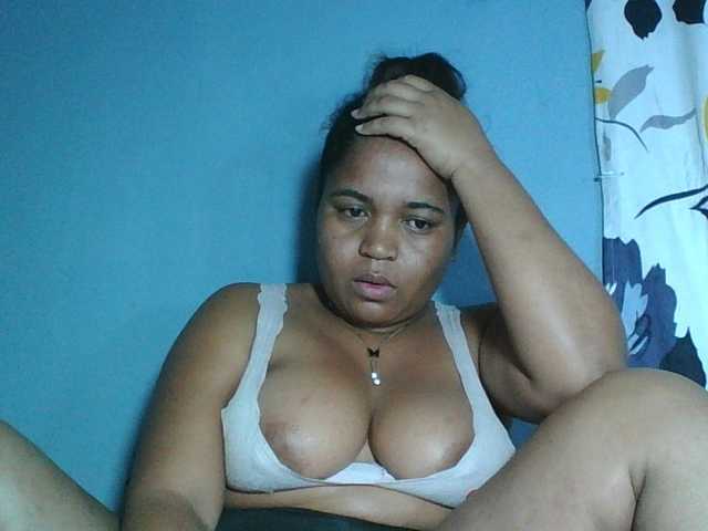 Beauty-Boobs live webcam show