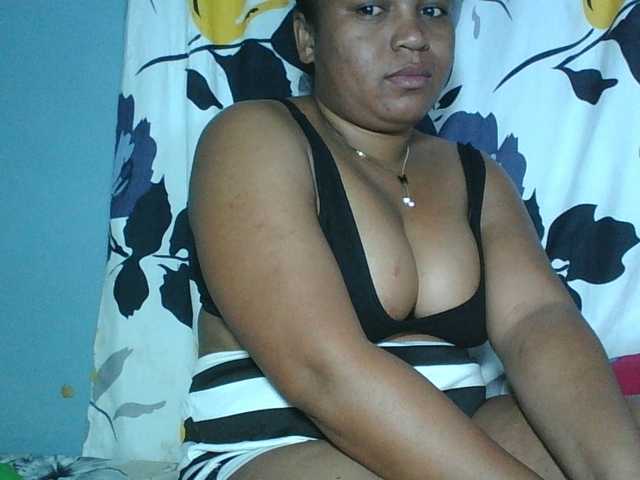 Beauty-Boobs live webcam show
