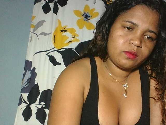 Beauty-Boobs live webcam show