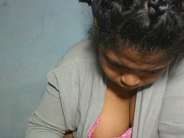 Beauty-Boobs live cam on BongaCams