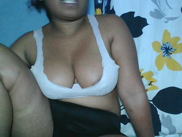 Beauty-Boobs live cam on BongaCams