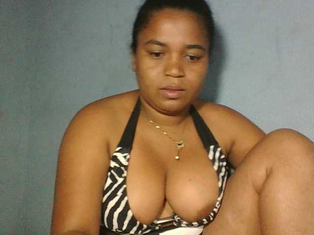 Beauty-Boobs live cam preview
