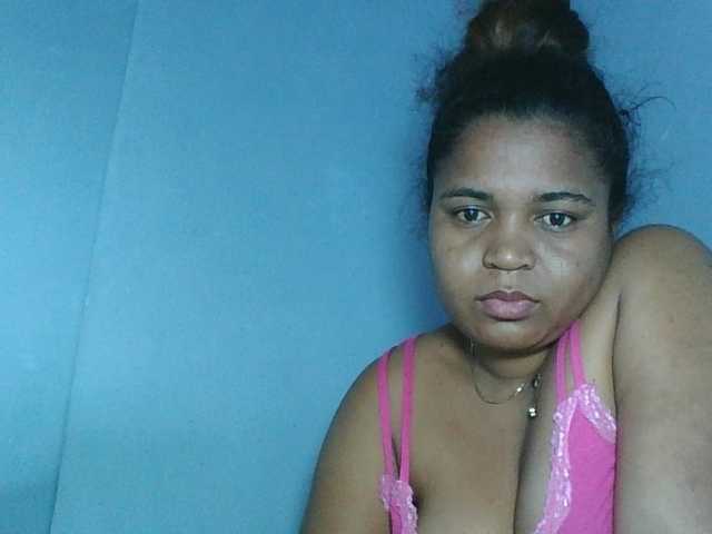 Beauty-Boobs live webcam show