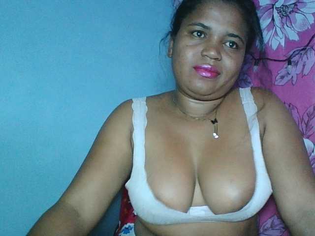 Beauty-Boobs live cam on BongaCams