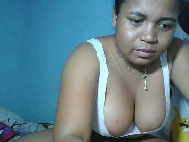 Beauty-Boobs live webcam show
