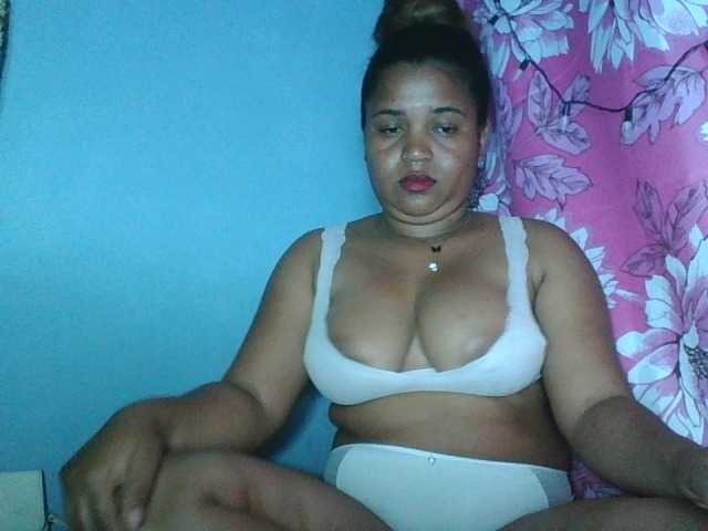 Beauty-Boobs live cam on BongaCams