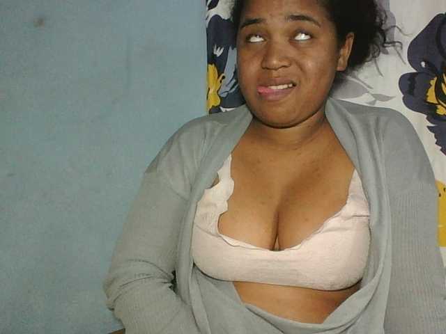 Beauty-Boobs live cam on BongaCams