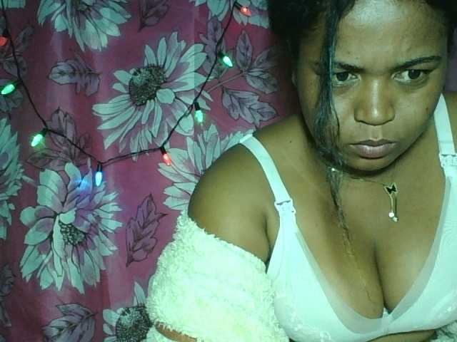 Beauty-Boobs live cam on BongaCams