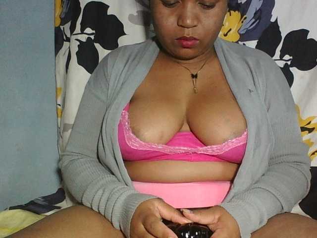 Beauty-Boobs live cam on BongaCams