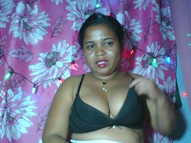 Beauty-Boobs live cam on BongaCams
