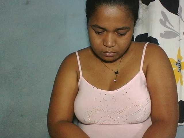 Beauty-Boobs, en vivo ahora en BongaCams