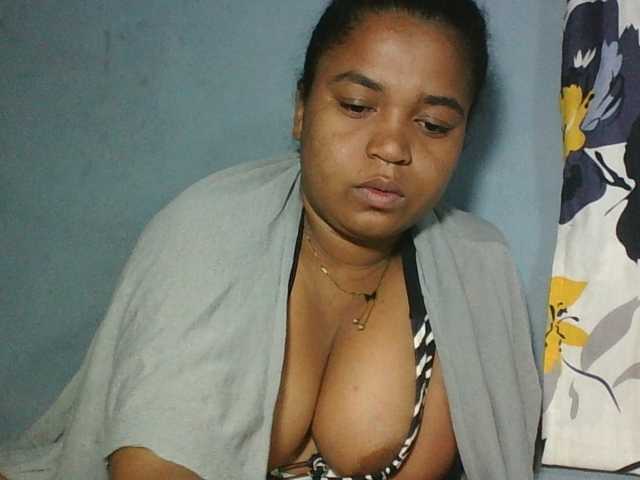 Beauty-Boobs live cam preview