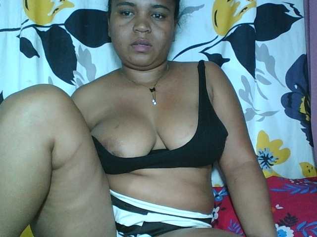 Beauty-Boobs live webcam show
