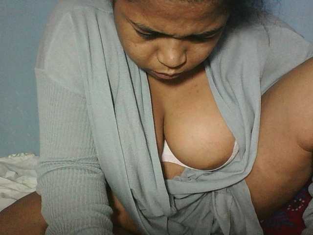 Beauty-Boobs live cam on BongaCams